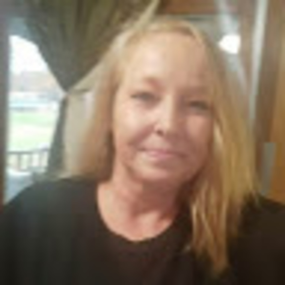 Meet your Posher, Dorinda